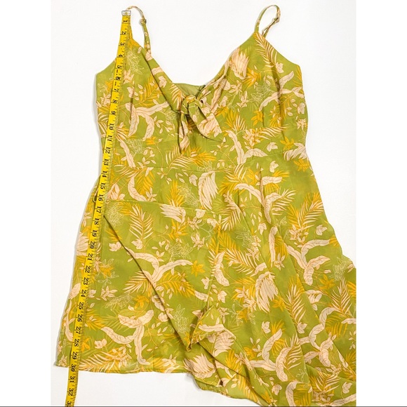 NWT GUESS Floral Ethereal Sage Asymmetric Romper - Picture 14 of 14